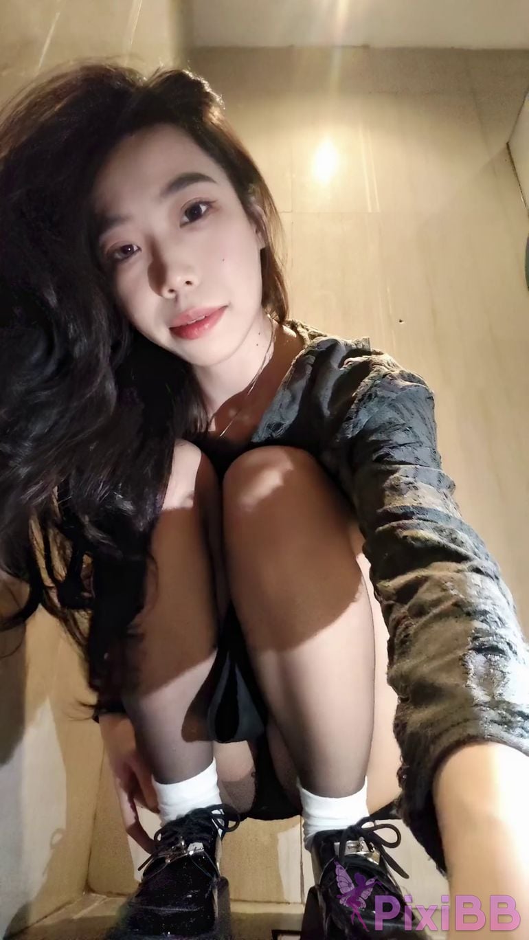 Sisi is not Half sugar female anchor Collection of sports car rewards and welfare videos for donors 01 PixiBB.COM 115