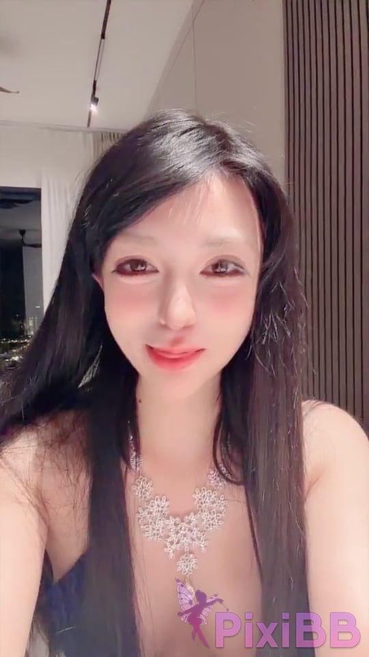 Goose Meimei Green seeds are sown into the sea Super big breasts sexy dance PixiBB.COM 011