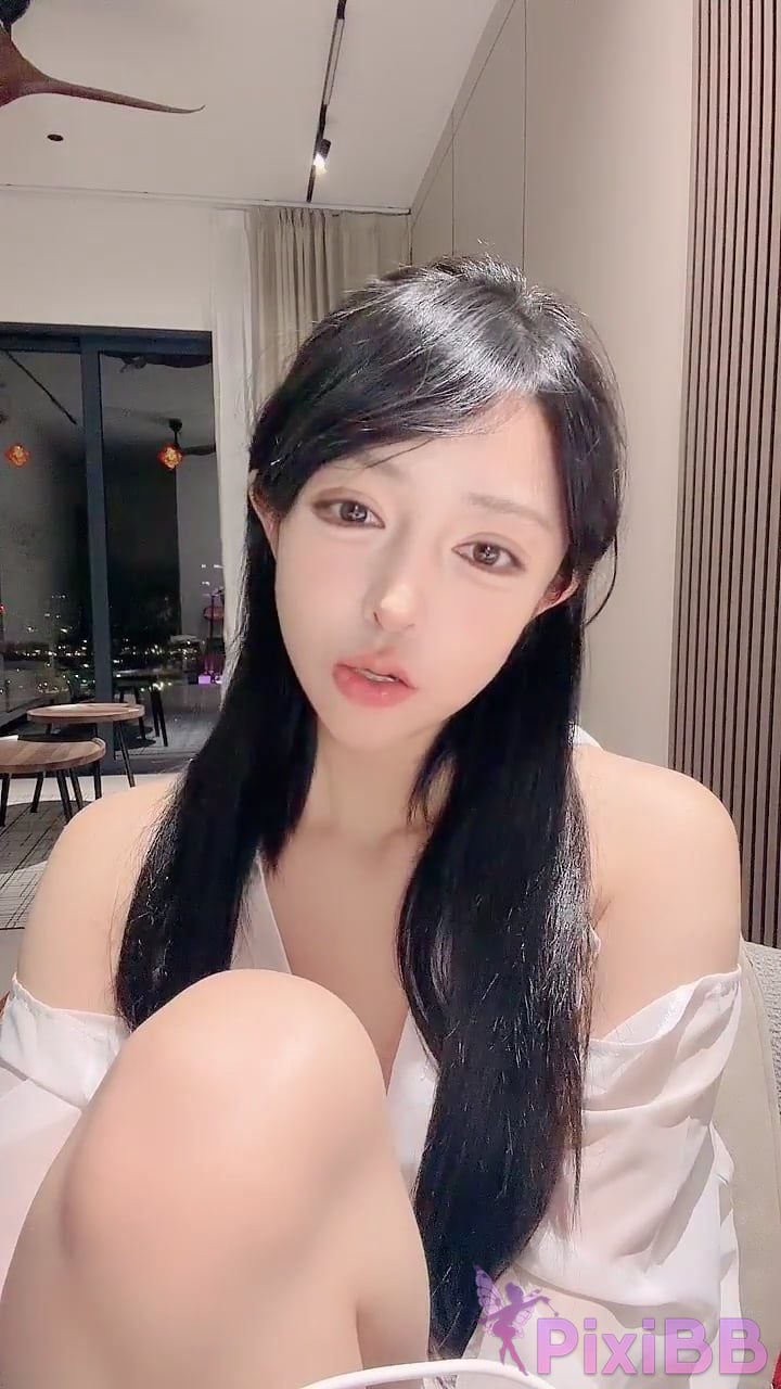 Goose Meimei Green seeds are sown into the sea Super big breasts sexy dance PixiBB.COM 026