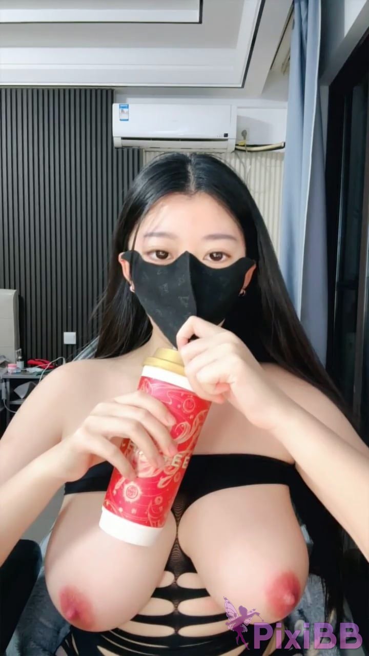 Big cute girl F pupil tsunami rare G milk Rare busty schoolgirl dances and shakes her tits wildly PixiBB.COM 011