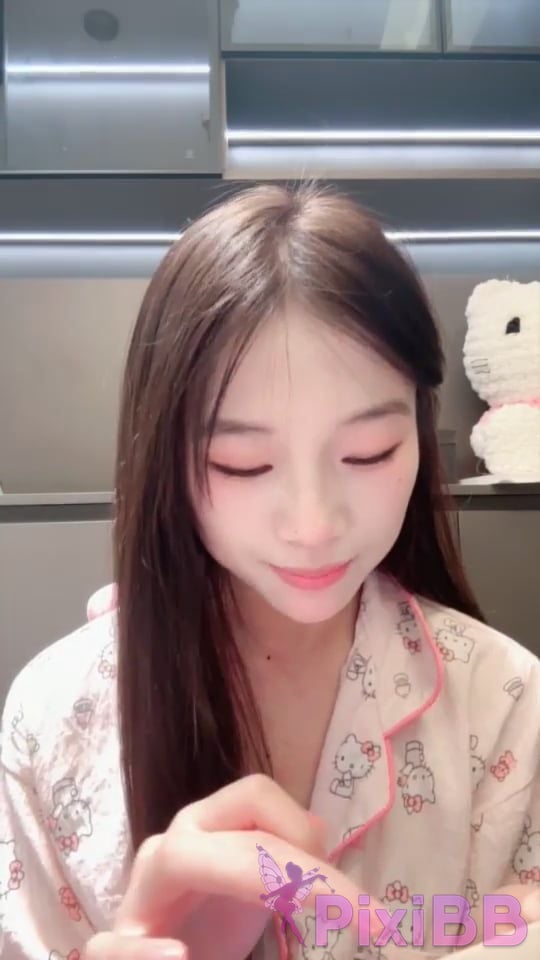 Barla Innocent girl goes into the sea Strip naked while dancing PixiBB.COM 025