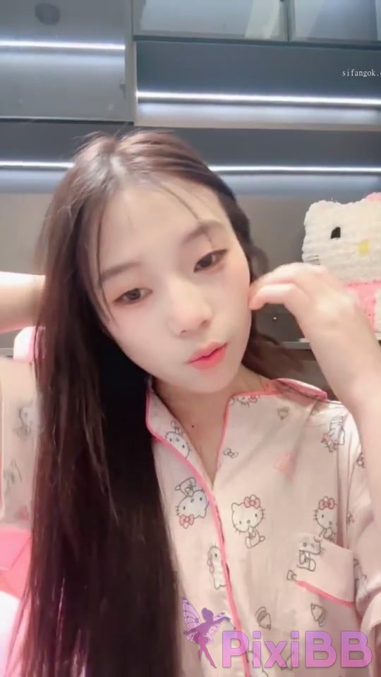 Barla Innocent girl goes into the sea Strip naked while dancing PixiBB.COM 027