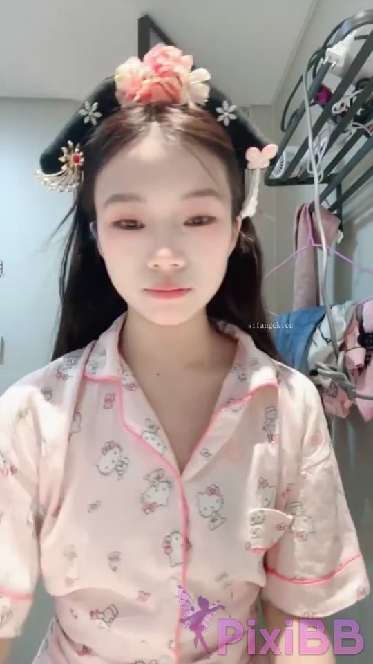 Barla Innocent girl goes into the sea Strip naked while dancing PixiBB.COM 028