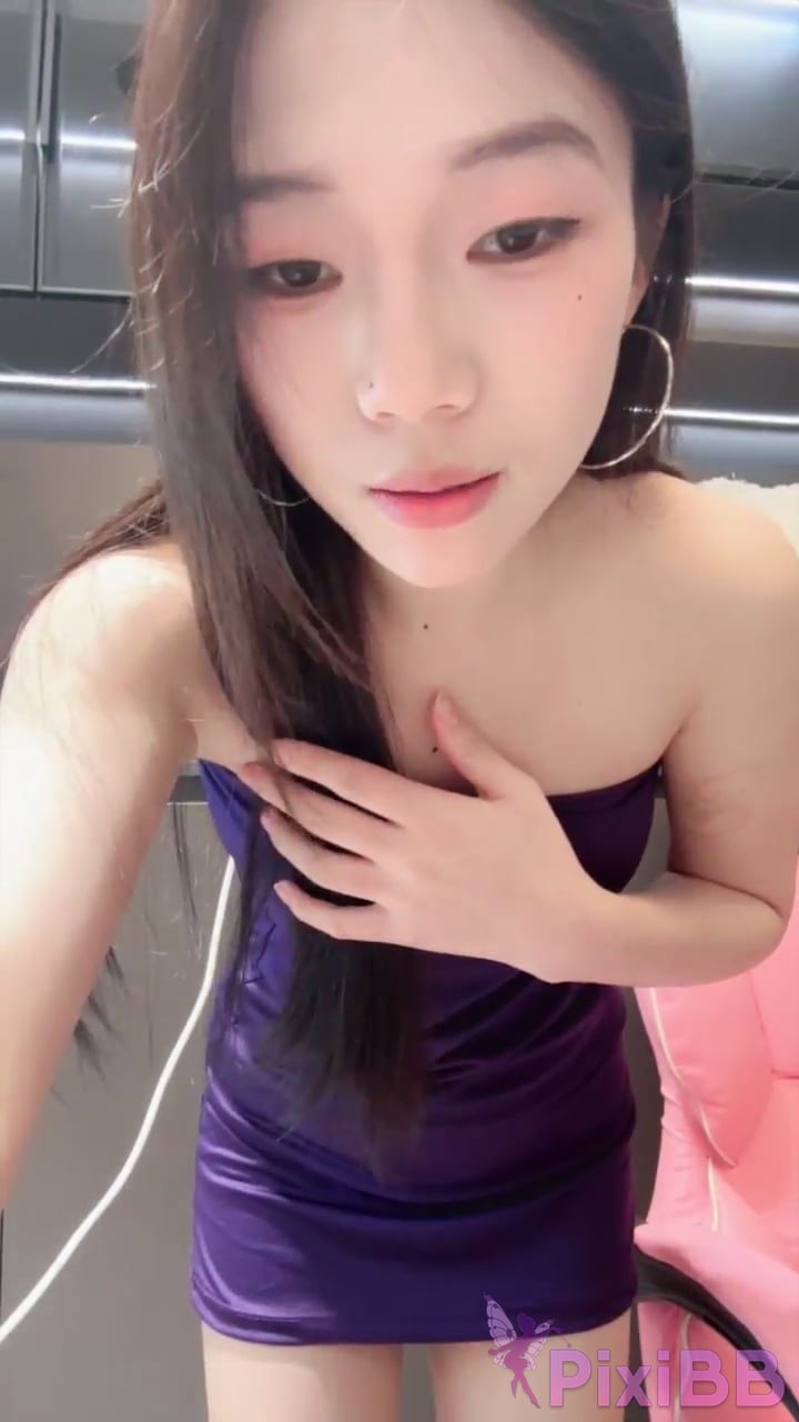 Barla Innocent girl goes into the sea Strip naked while dancing PixiBB.COM 030