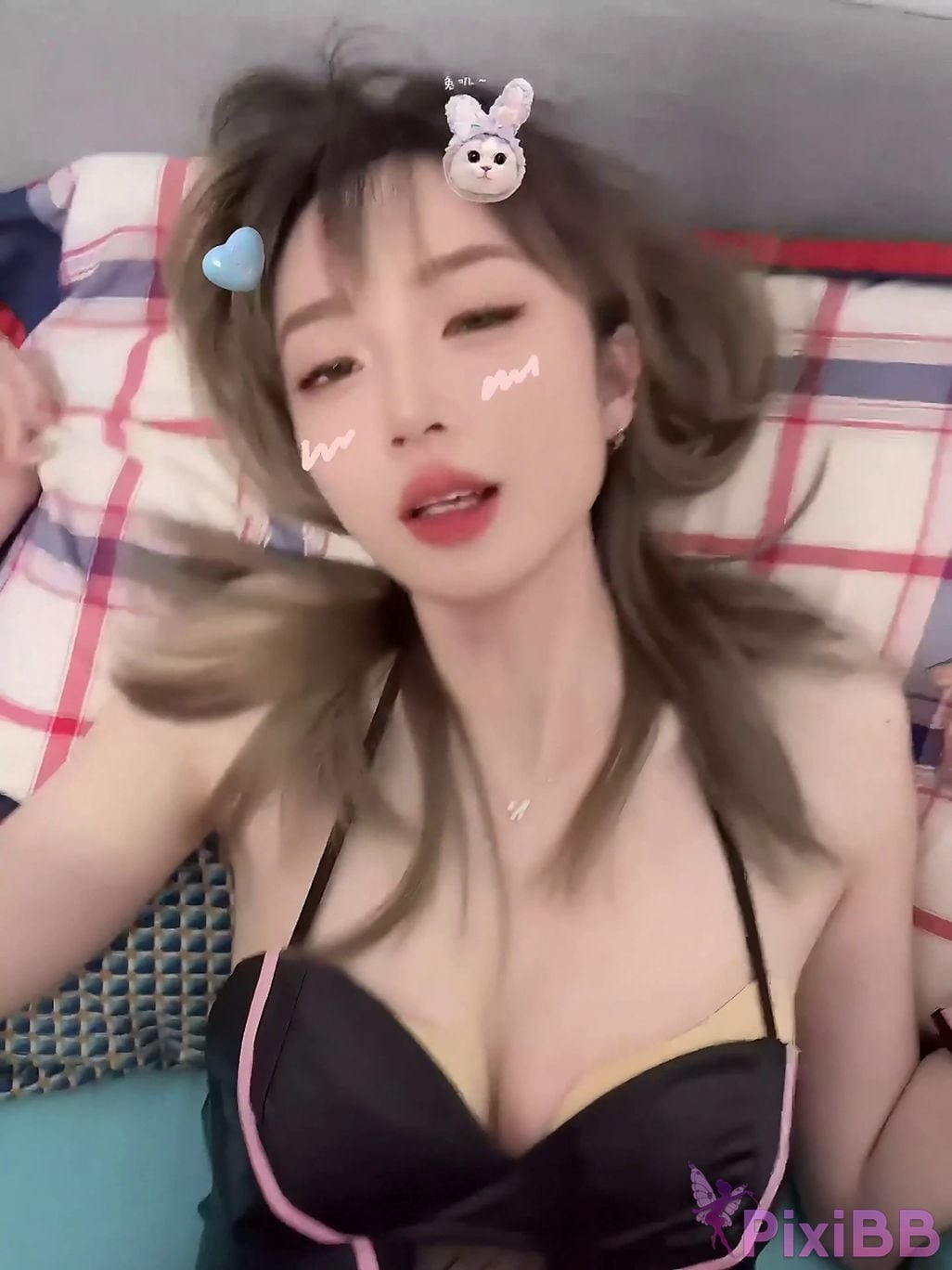 Liu Yiran Familiar face in glasses who loves cock PixiBB.COM 024