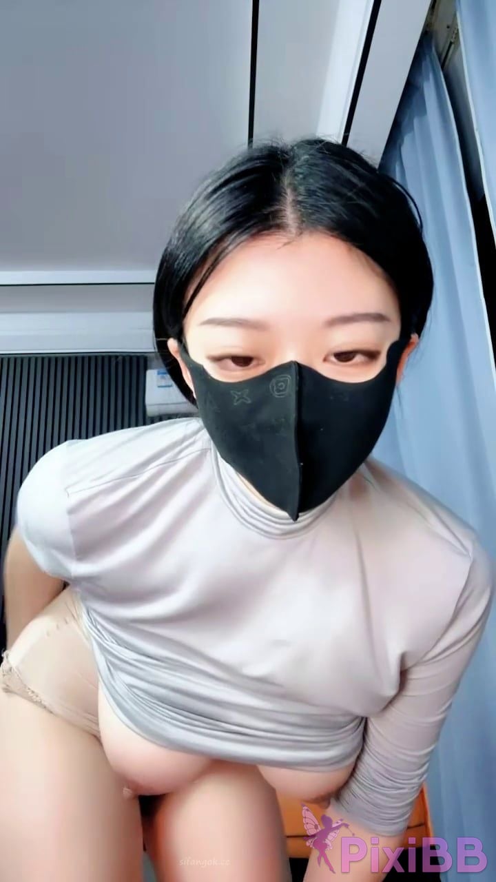 Innocent milk cat super big tits Big pendulum swinging breasts Crazy dump PixiBB.COM 028