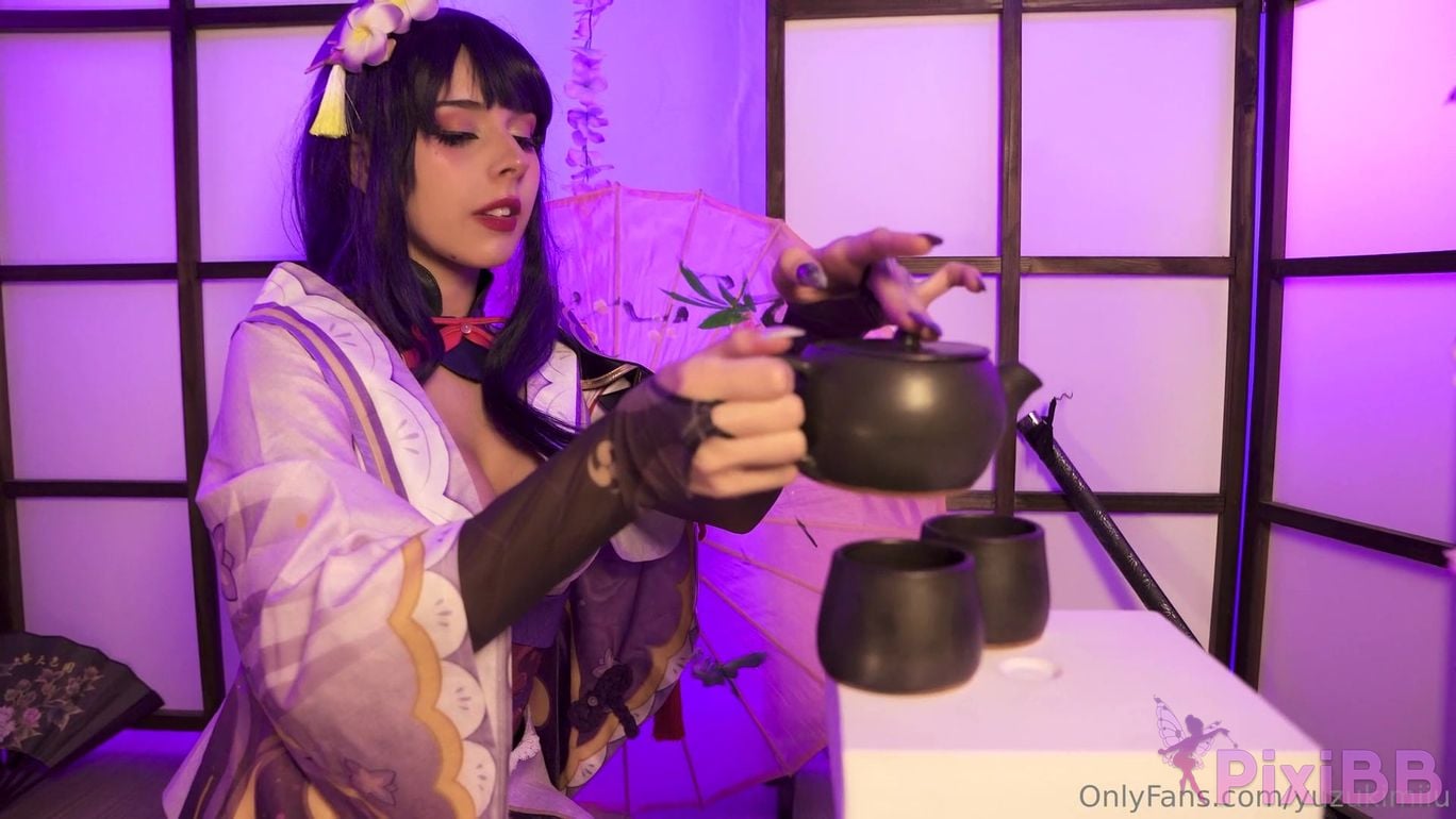 Yuzuki Miiu Raiden Shogun PixiBB.COM 002