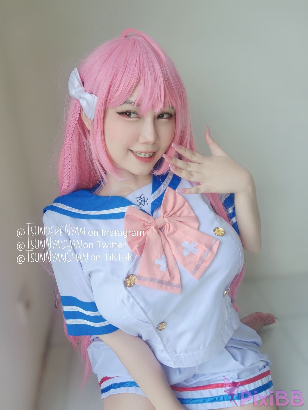 Tsunnyanchan Urawa Hanako PixiBB.COM 1