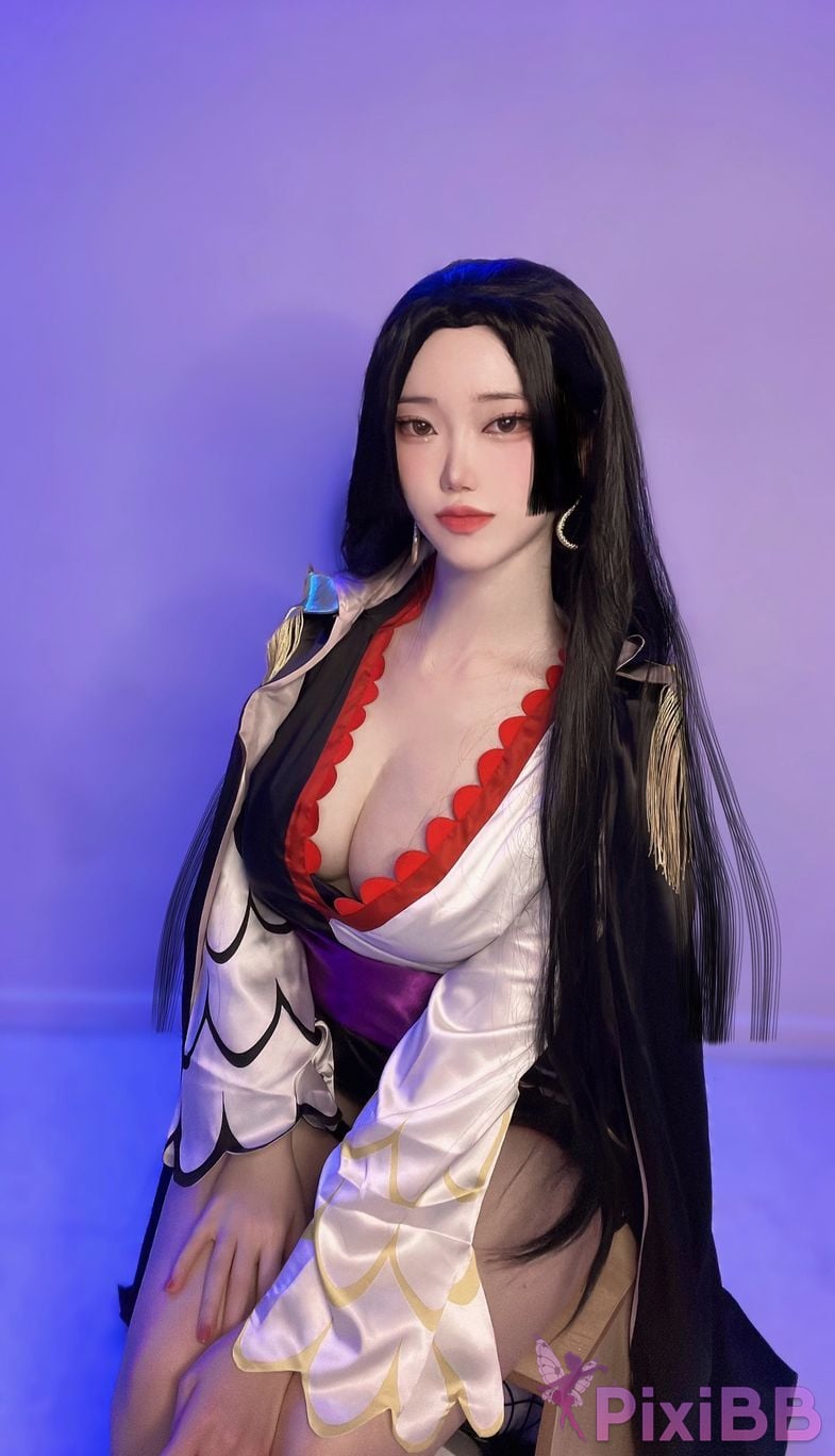 Evawish Boa Hancock PixiBB.COM 5