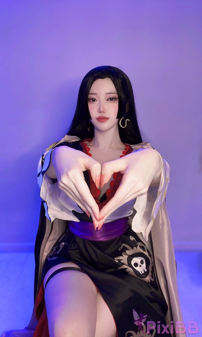 Evawish Boa Hancock PixiBB.COM