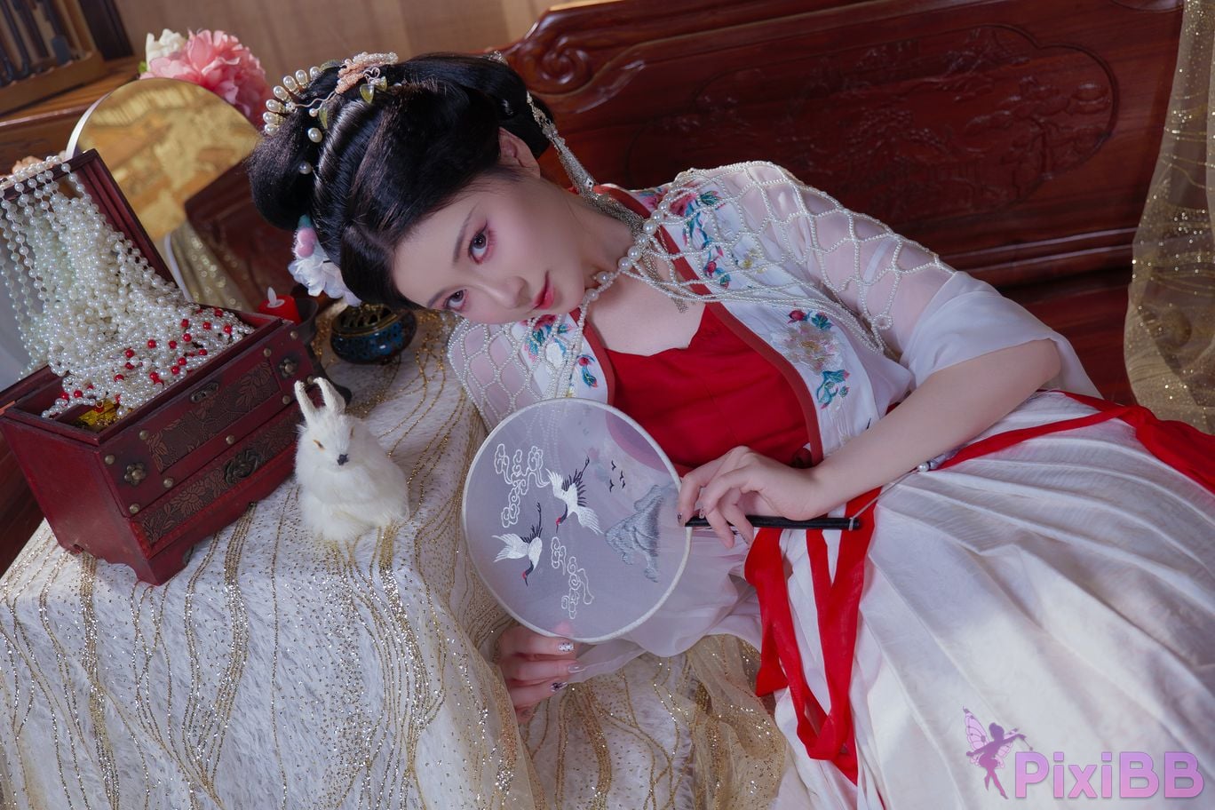 Coser Nnian PixiBB.COM 038