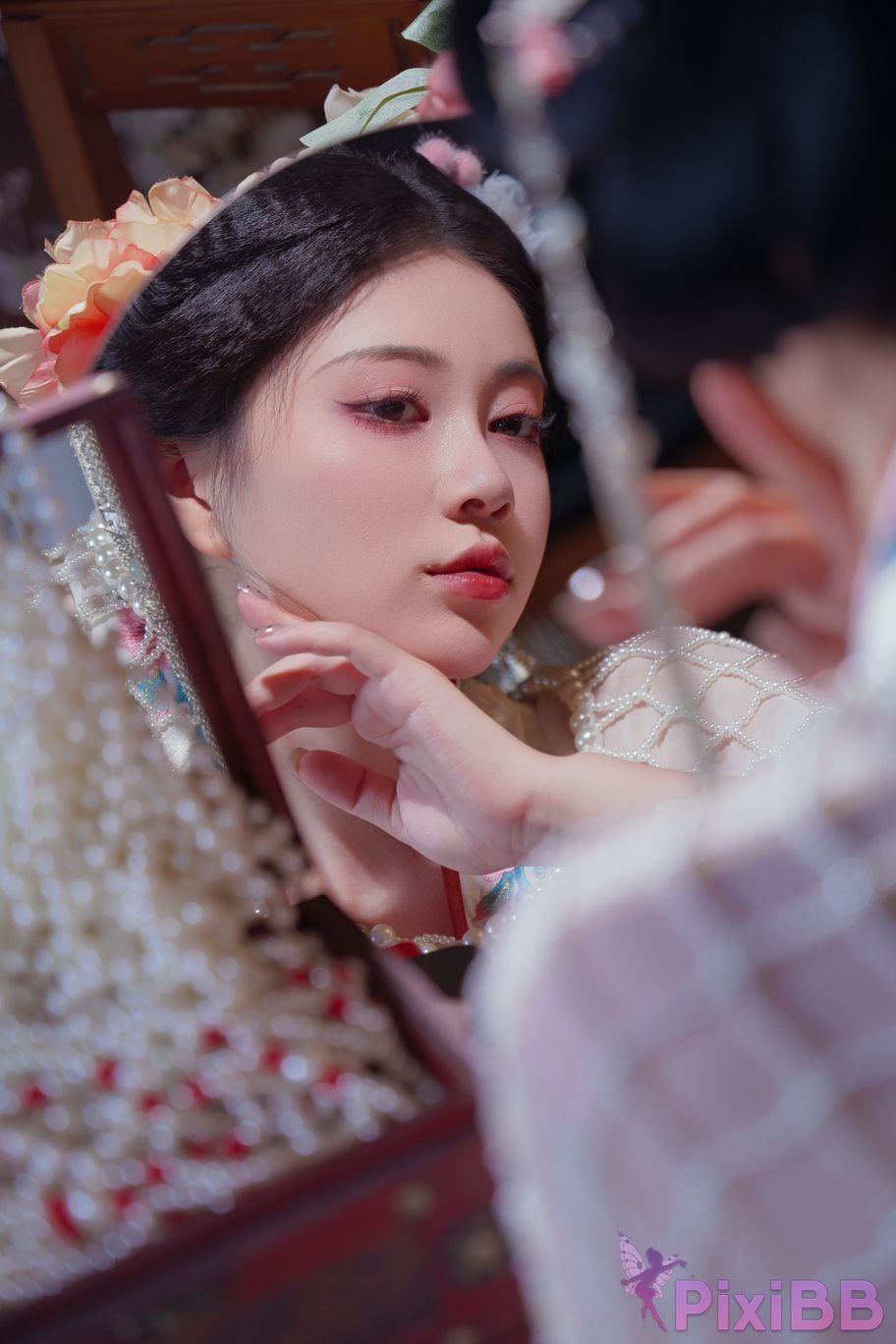 Coser Nnian PixiBB.COM 042