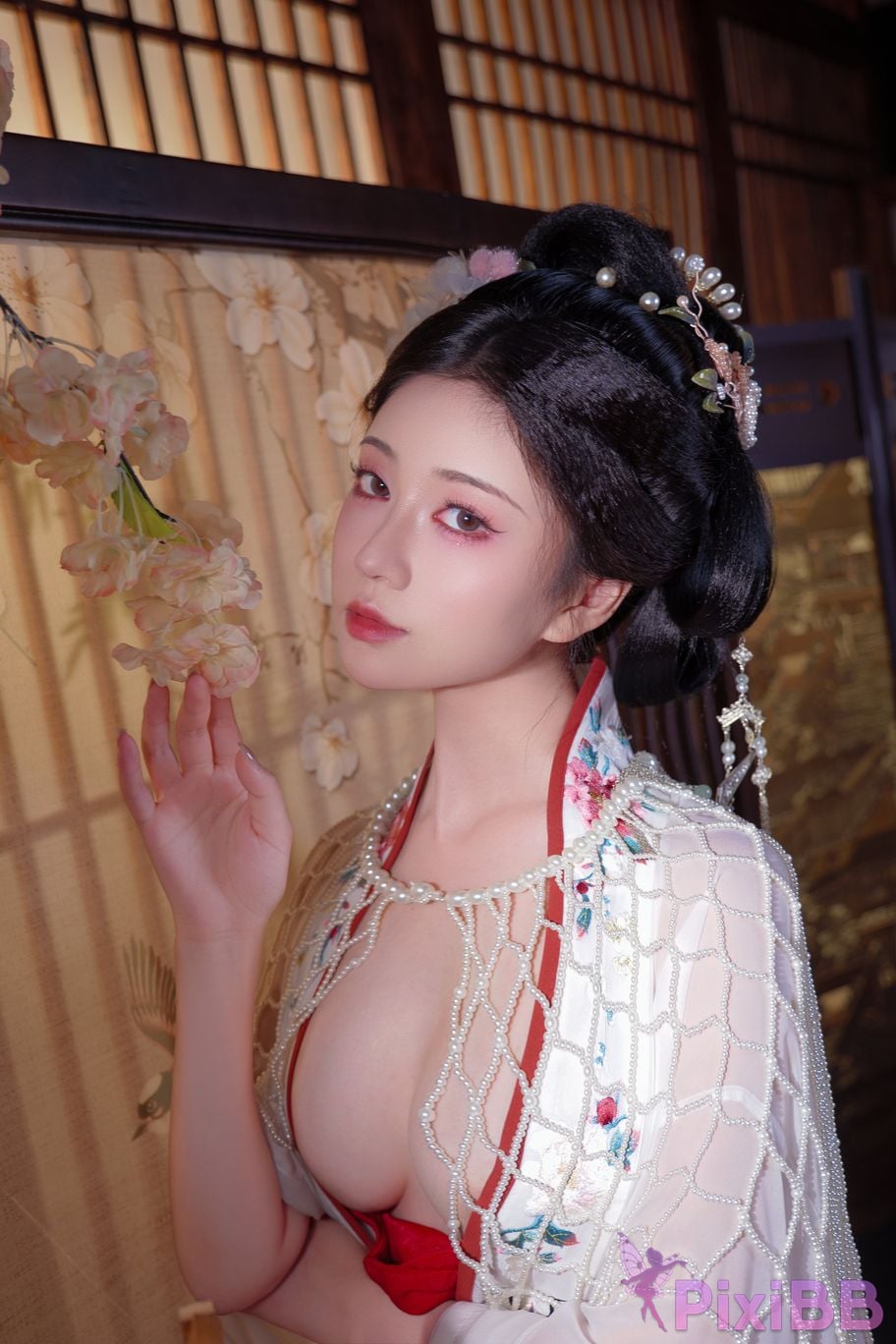 Coser Nnian PixiBB.COM 050