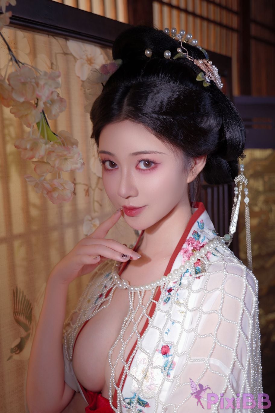 Coser Nnian PixiBB.COM 051