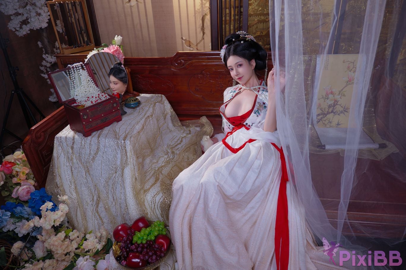 Coser Nnian PixiBB.COM 060