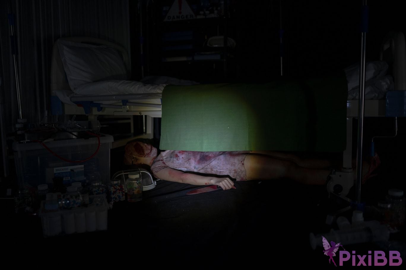 Cosplayer Bangni Bonnie silent hill nurse PixiBB.COM 010.JPG