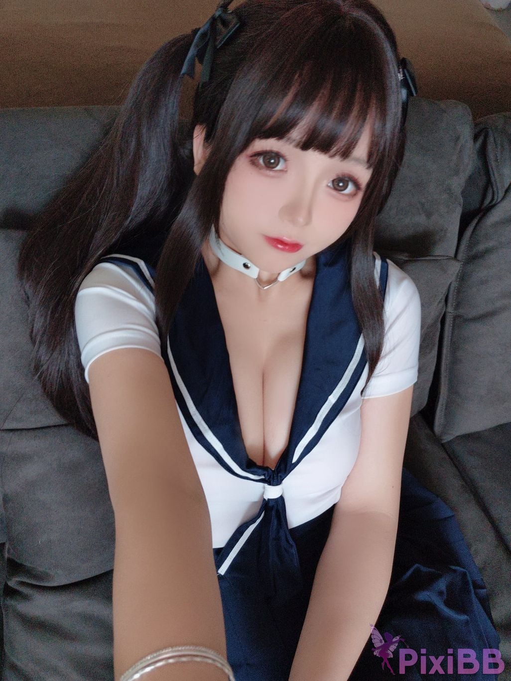 Cosplayer Hinajiao Selfie of school girl in uniform PixiBB.COM 016