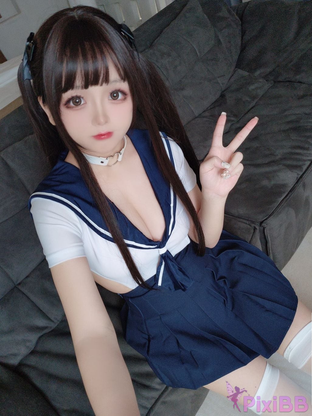 Cosplayer Hinajiao Selfie of school girl in uniform PixiBB.COM 026