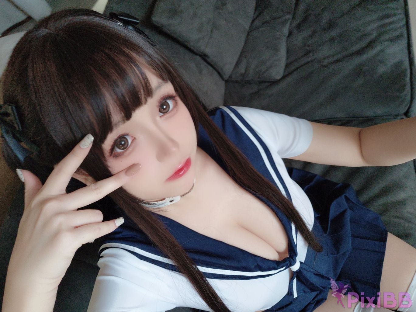 Cosplayer Hinajiao Selfie of school girl in uniform PixiBB.COM 027