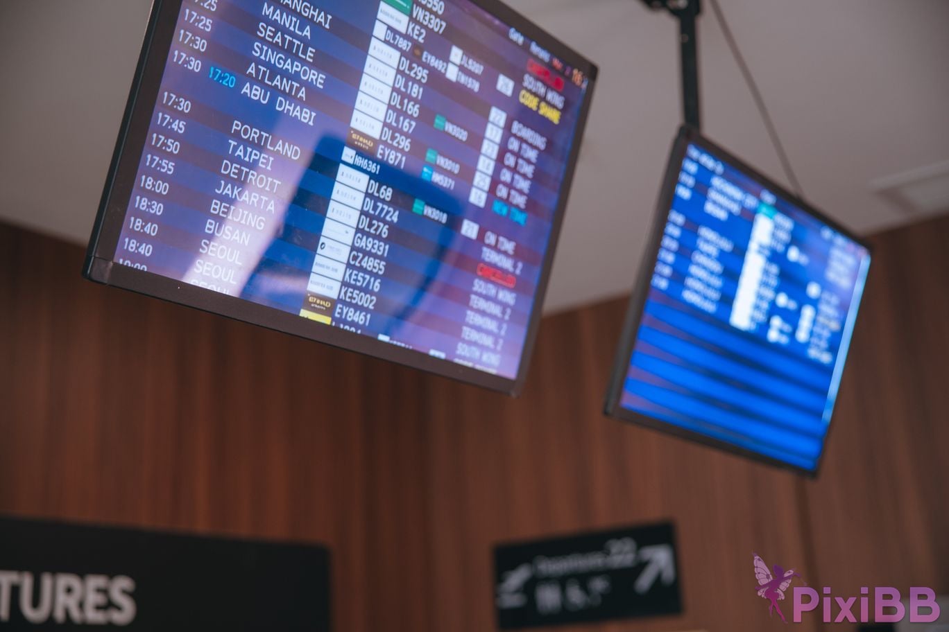 Cosplay Hinaga International Flights PixiBB.COM 088