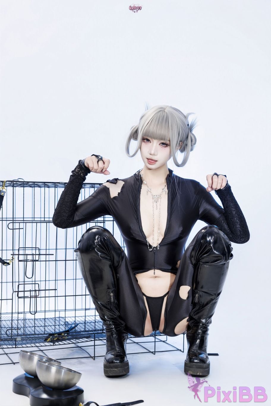 Cosplayer Qiqi be good Black smoke cheongsam PixiBB.COM 089