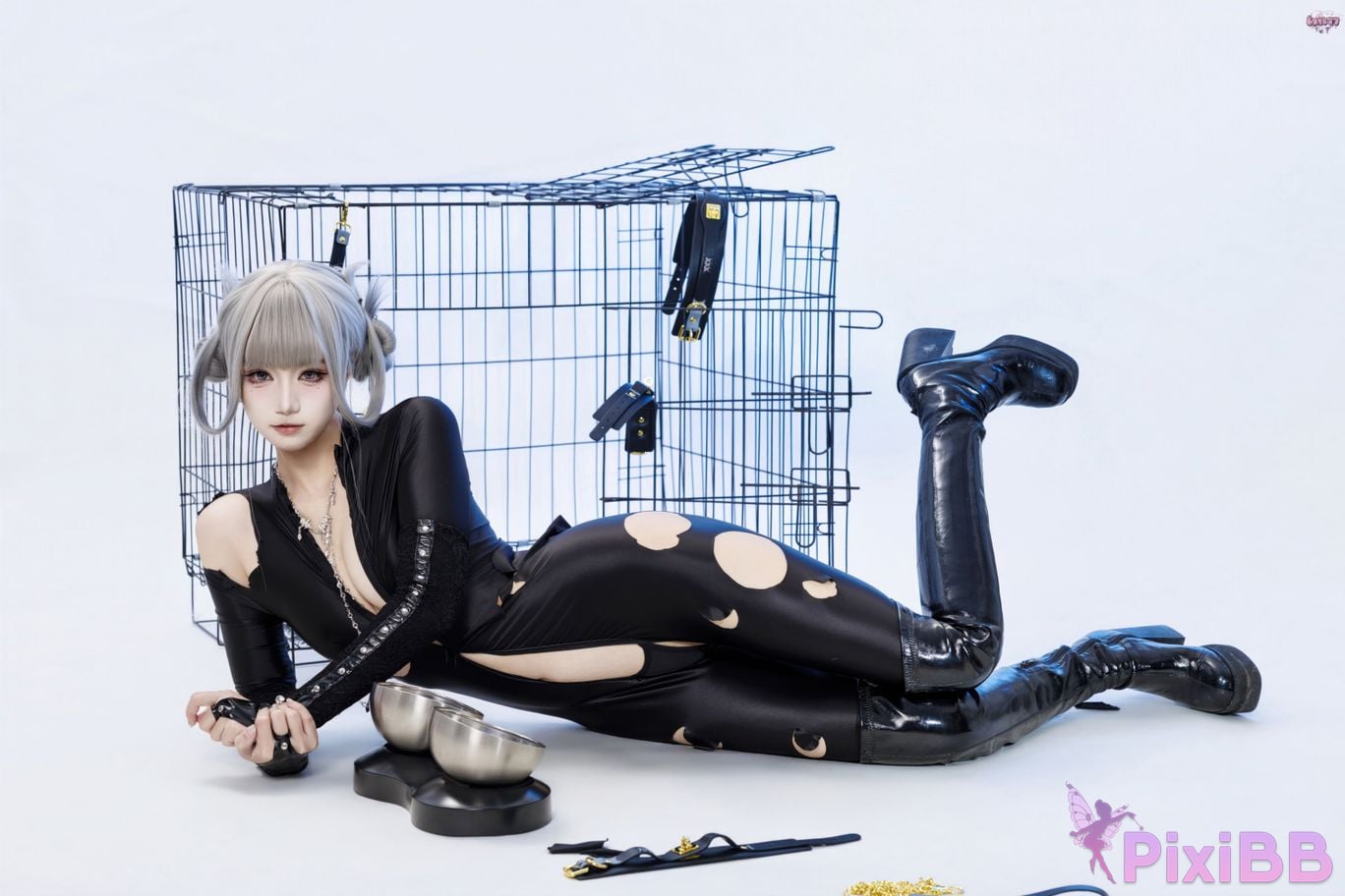 Cosplayer Qiqi be good Black smoke cheongsam PixiBB.COM 097