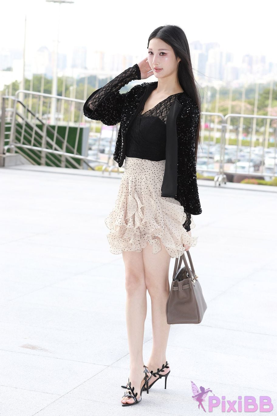 Featured Street Photography Works No.5381 Beautiful legs internet celebrity girl Xia Xi PixiBB.COM 006