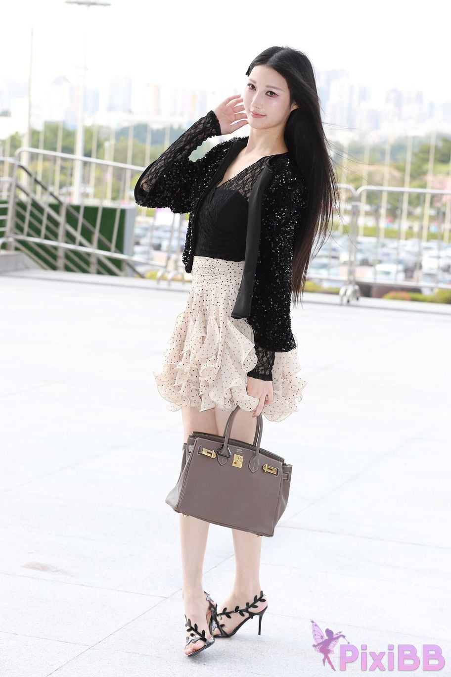 Featured Street Photography Works No.5381 Beautiful legs internet celebrity girl Xia Xi PixiBB.COM 009