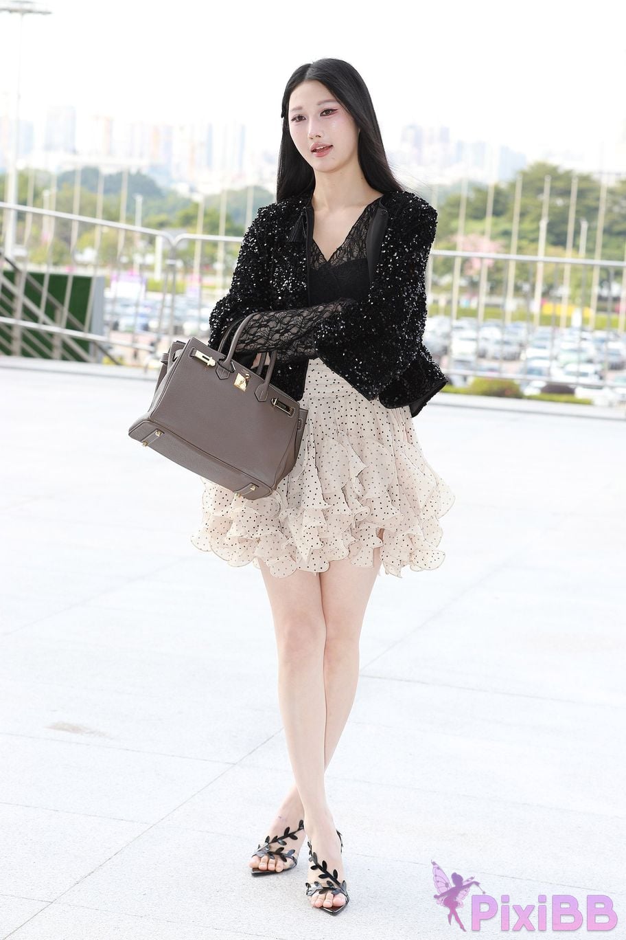 Featured Street Photography Works No.5381 Beautiful legs internet celebrity girl Xia Xi PixiBB.COM 022