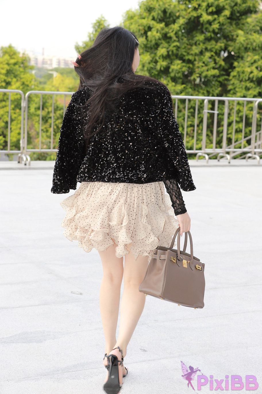 Featured Street Photography Works No.5381 Beautiful legs internet celebrity girl Xia Xi PixiBB.COM 029