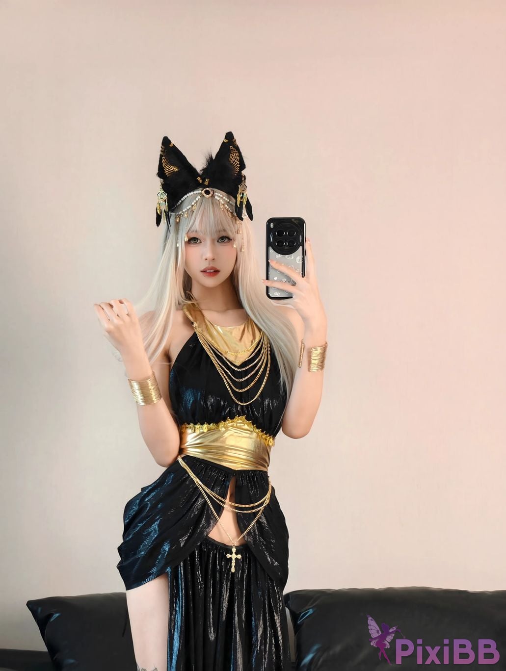 Cosplayer Mochi is delicious egyptian meow PixiBB.COM 050
