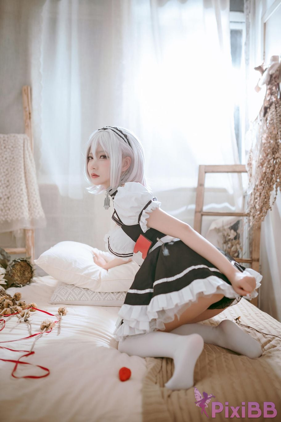 Cosplayer I s i t a b e r c u azur lane Sirius PixiBB.COM 007