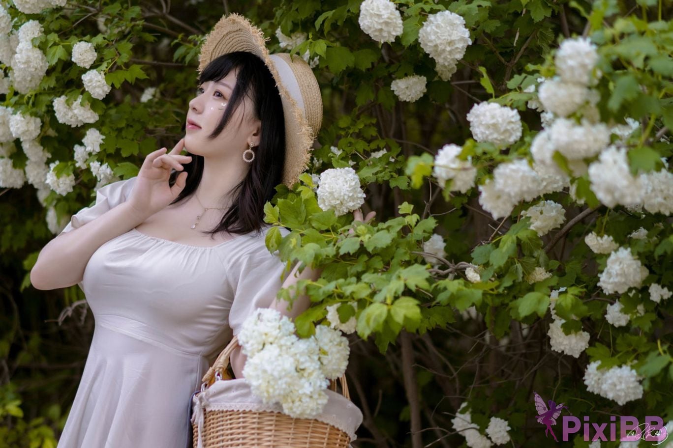 Cosplayer Pipi Nai is so cute hydrangeas PixiBB.COM 022