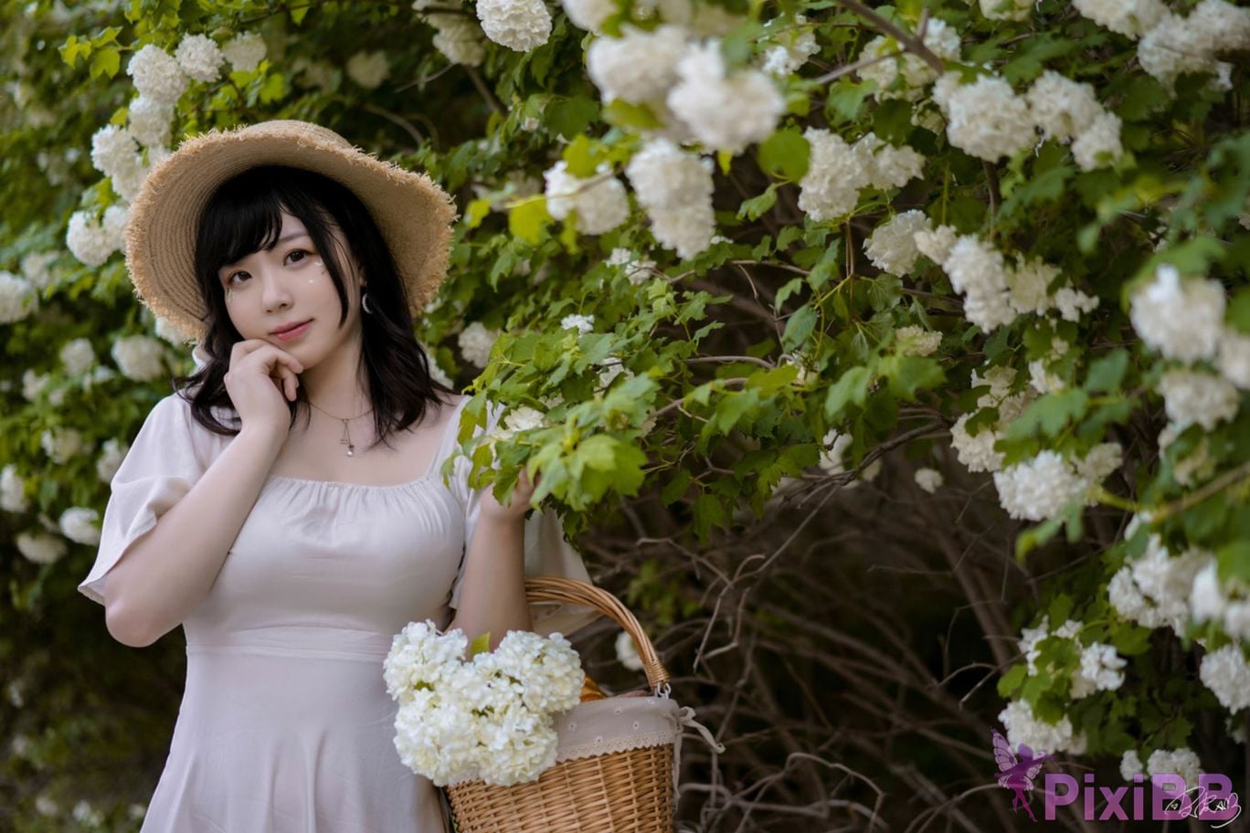 Cosplayer Pipi Nai is so cute hydrangeas PixiBB.COM 024