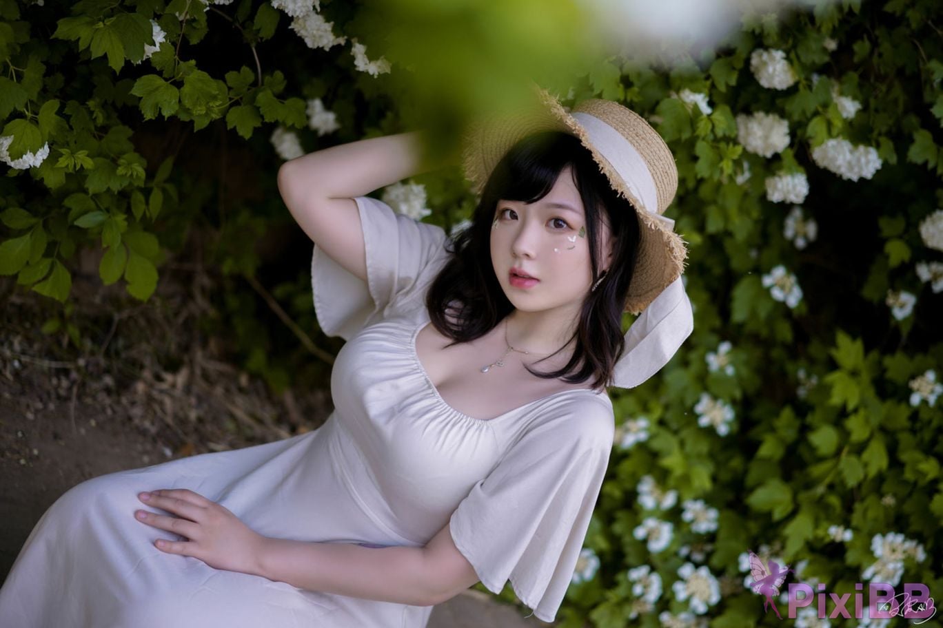 Cosplayer Pipi Nai is so cute hydrangeas PixiBB.COM 033