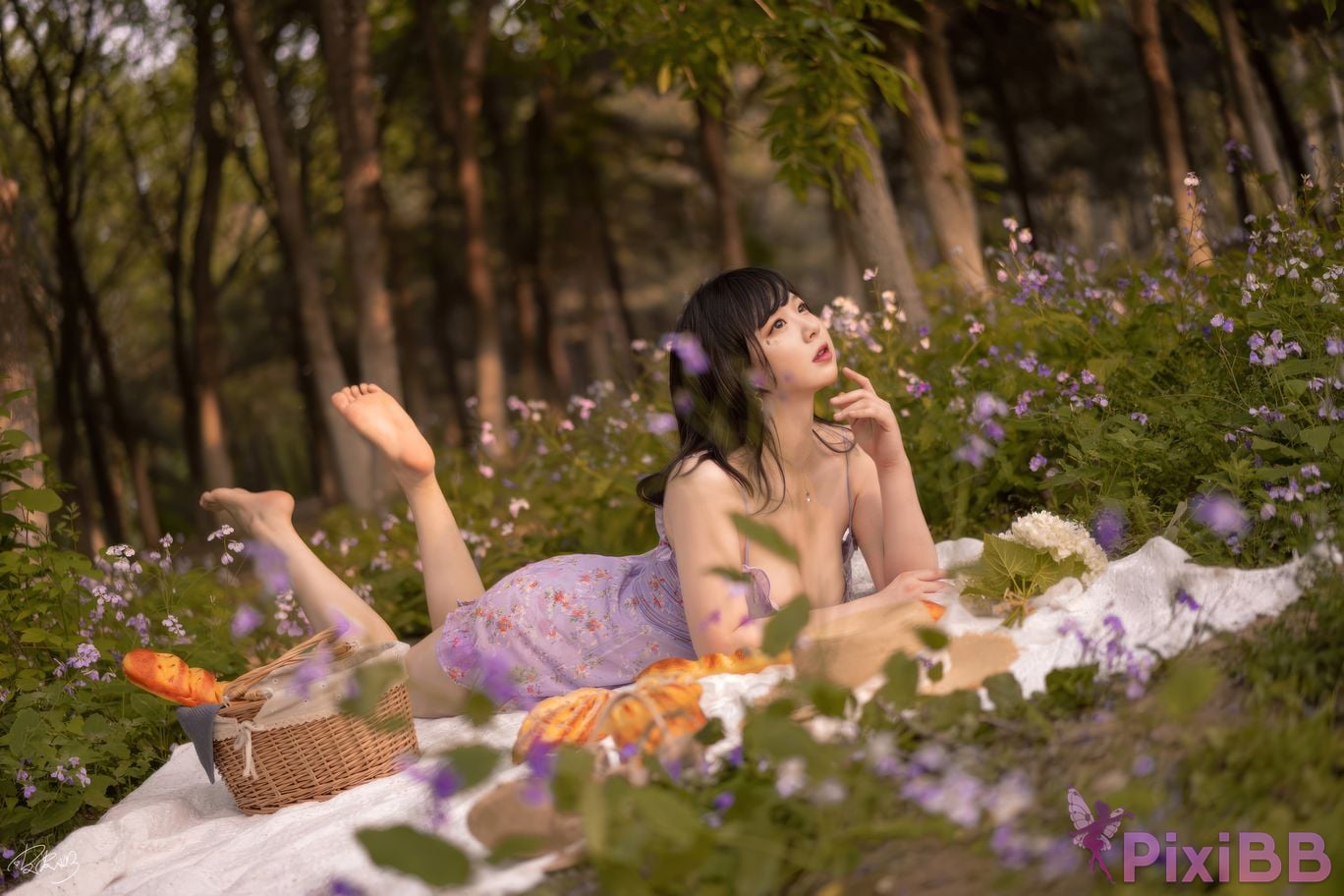 Cosplayer Pipi Nai is so cute Have a picnic PixiBB.COM 006