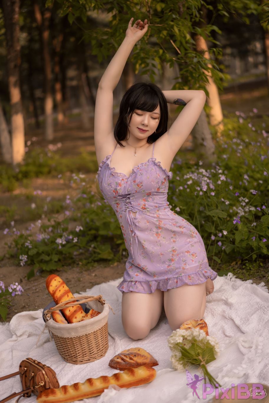 Cosplayer Pipi Nai is so cute Have a picnic PixiBB.COM 013