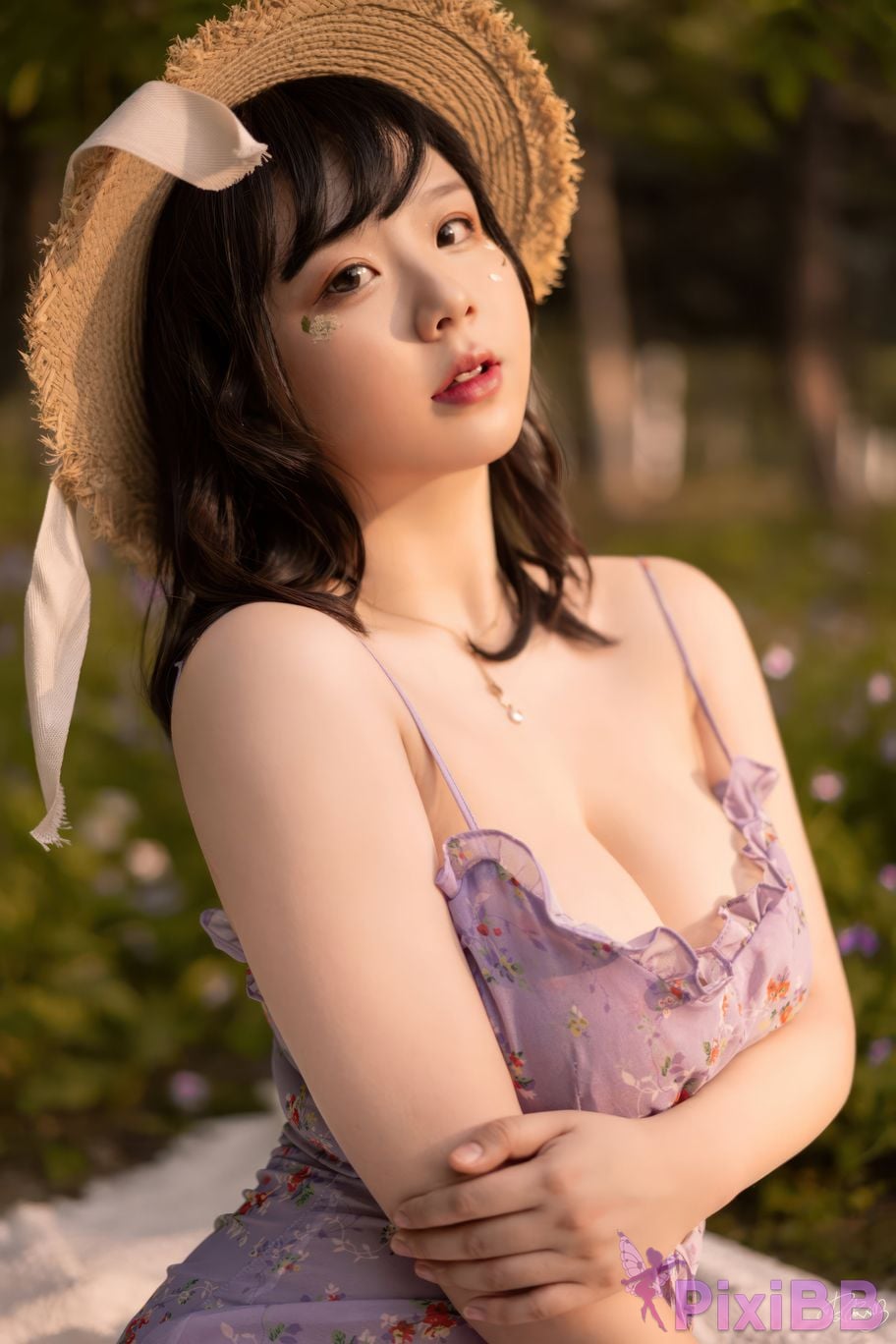 Cosplayer Pipi Nai is so cute Have a picnic PixiBB.COM 015