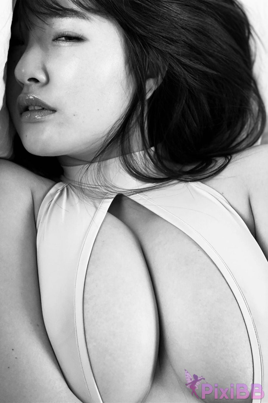 Japanese Idol Tsumugi Hara Weekly modern digital photo collection Sad smile and selfish big breasts Gravure Hihokan series PixiBB.COM 037