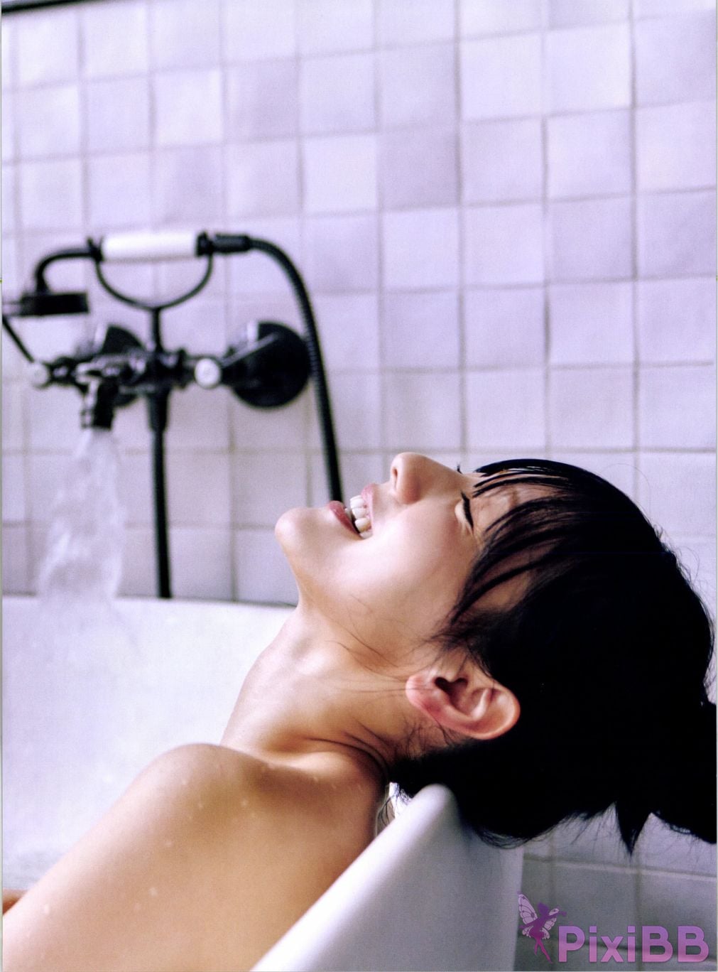 Japanese Idol Hina Kawata He Tian Yang Cai 2nd photo collection take off PixiBB.COM 095