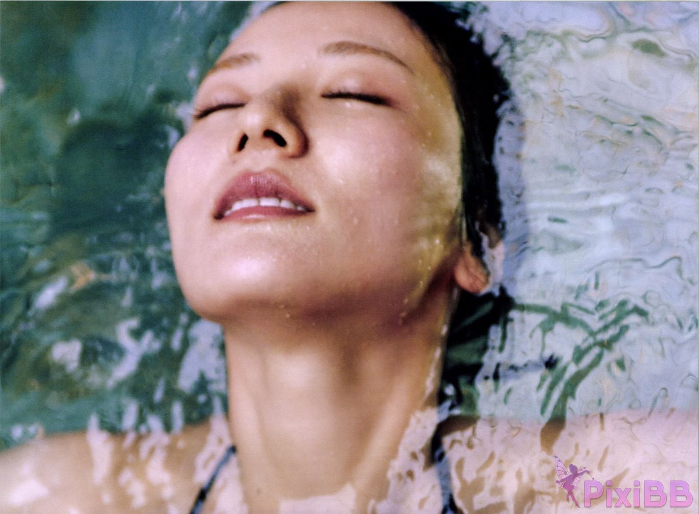 Japanese Idol Hina Kawata He Tian Yang Cai 2nd photo collection take off PixiBB.COM 113