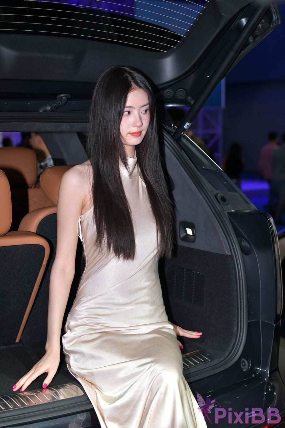 Featured Street Photography Works No.5389 Silk long skirt Zhou Zhoujiang PixiBB.COM 006