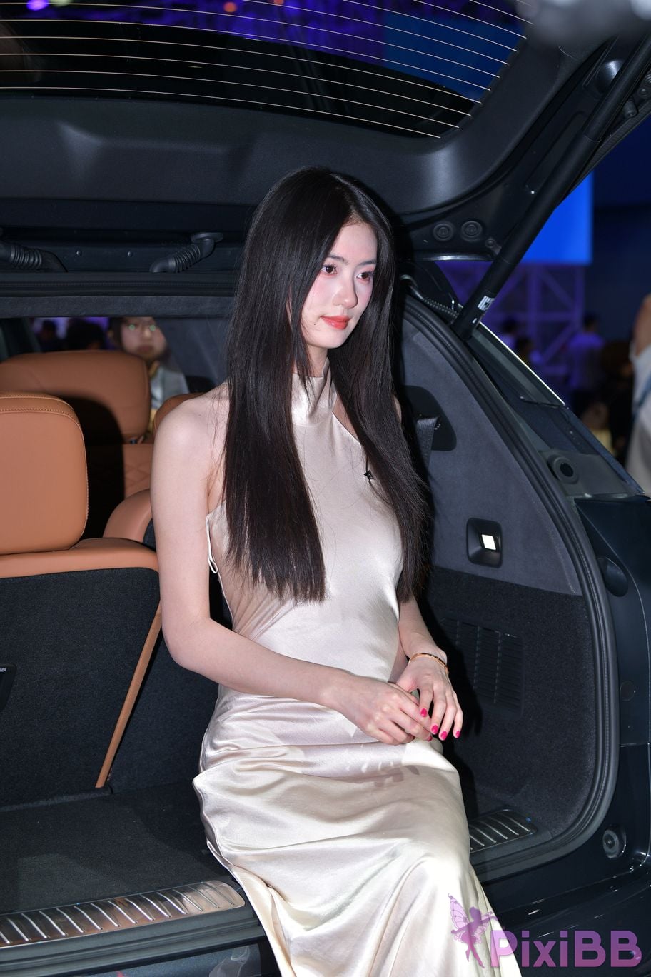 Featured Street Photography Works No.5389 Silk long skirt Zhou Zhoujiang PixiBB.COM 016