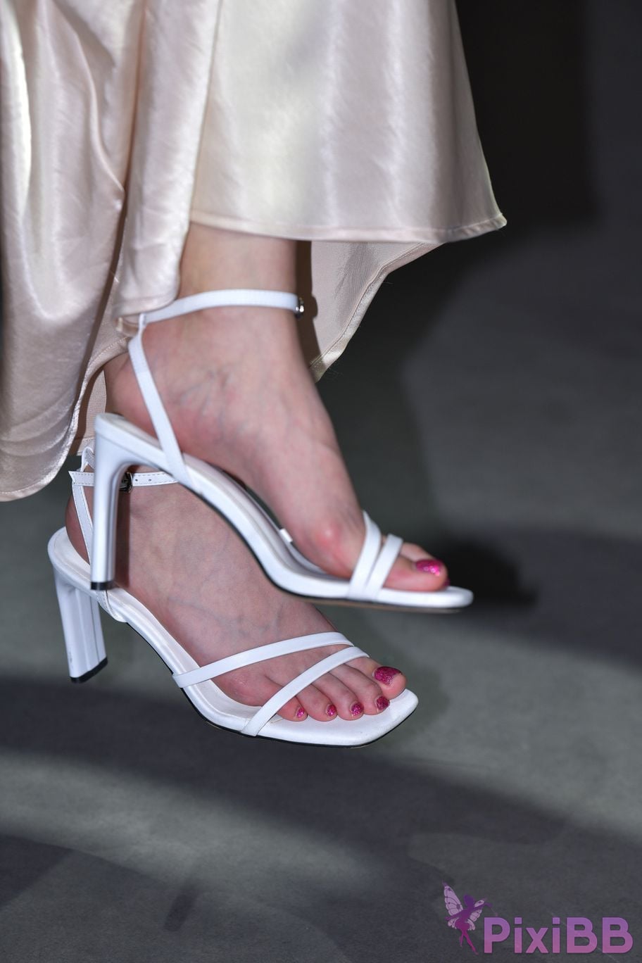 Featured Street Photography Works No.5389 Silk long skirt Zhou Zhoujiang PixiBB.COM 032