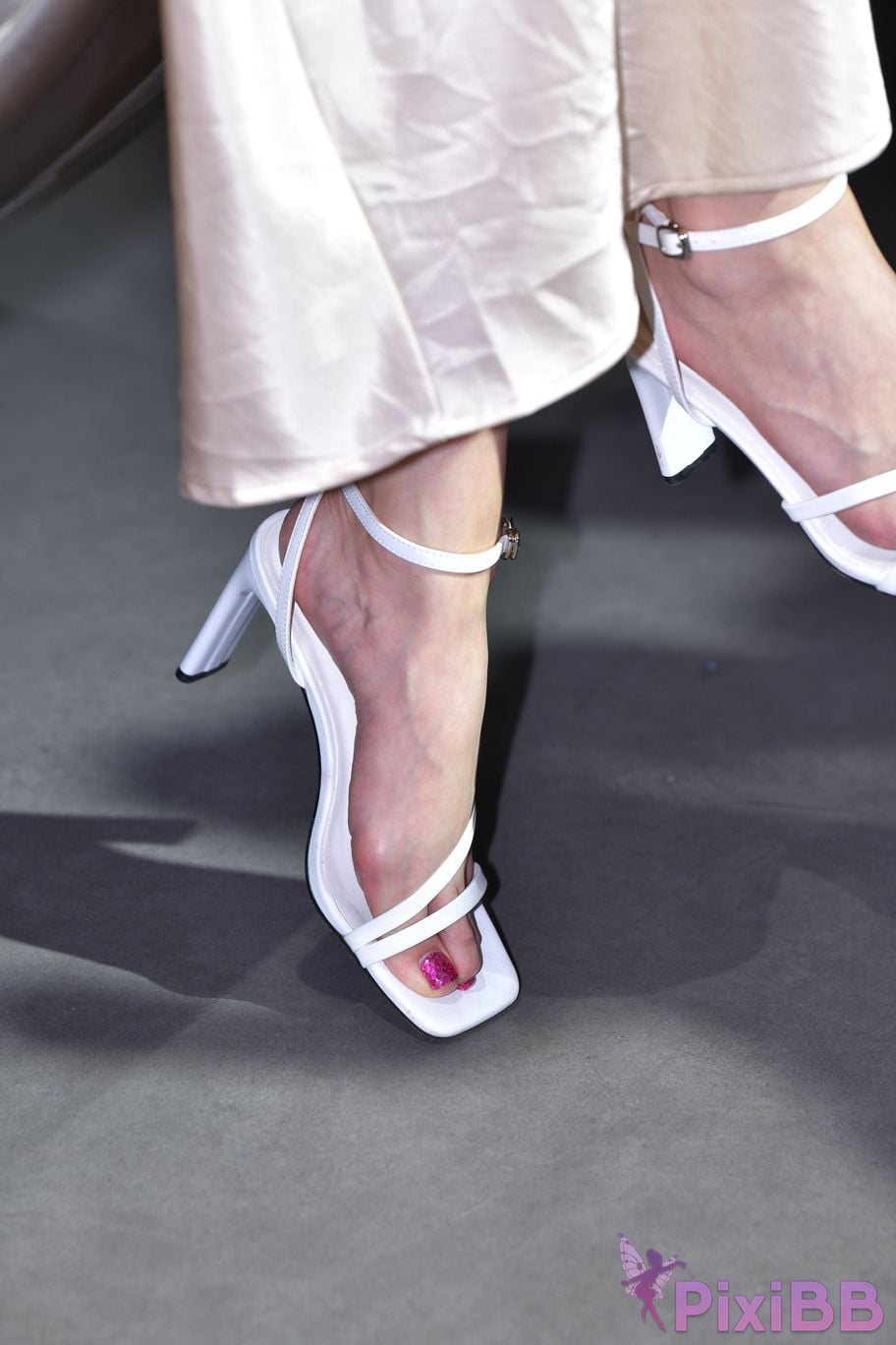 Featured Street Photography Works No.5389 Silk long skirt Zhou Zhoujiang PixiBB.COM 036