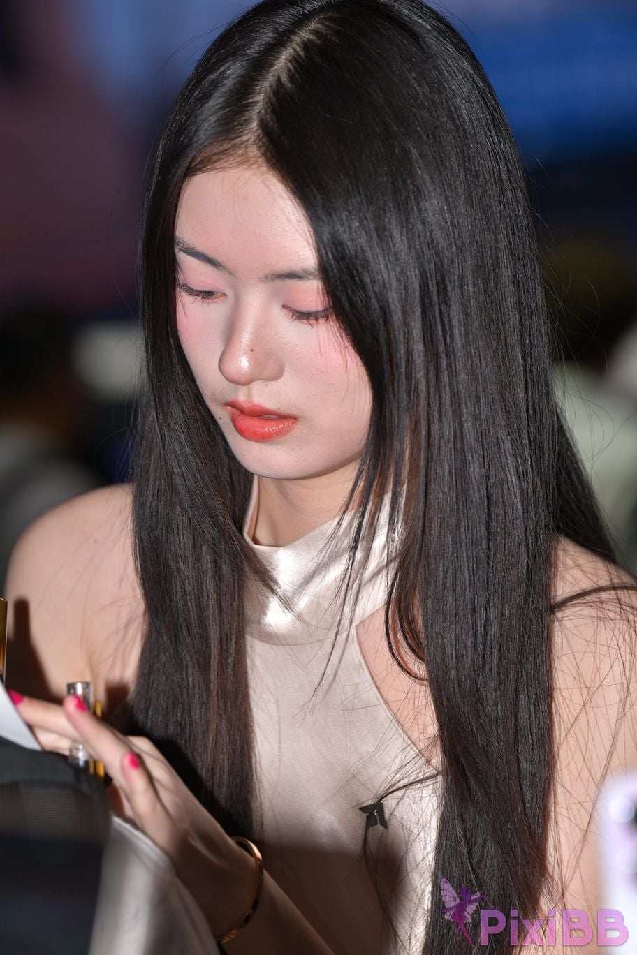 Featured Street Photography Works No.5389 Silk long skirt Zhou Zhoujiang PixiBB.COM 057