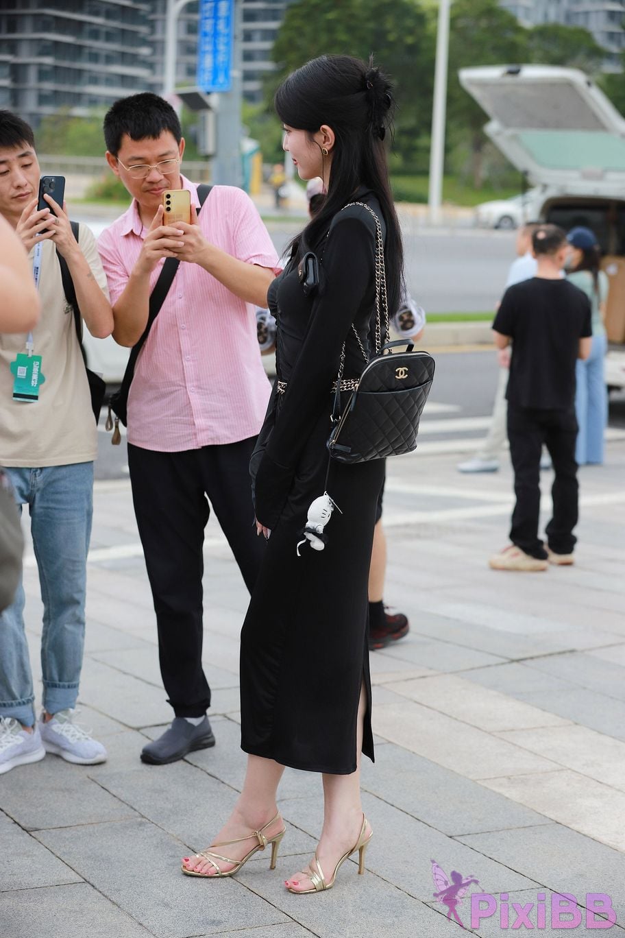 Featured Street Photography Works No.5386 black long skirt PixiBB.COM 085