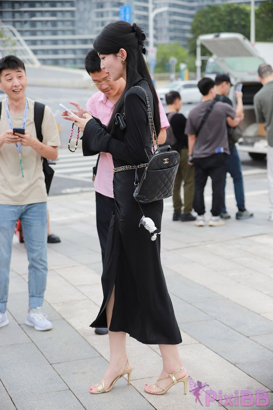 Featured Street Photography Works No.5386 black long skirt PixiBB.COM 109