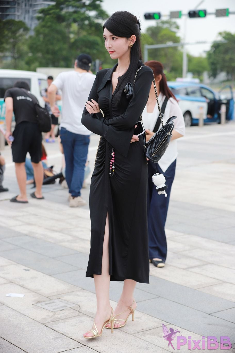 Featured Street Photography Works No.5386 black long skirt PixiBB.COM 139