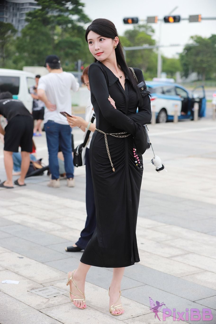 Featured Street Photography Works No.5386 black long skirt PixiBB.COM 142